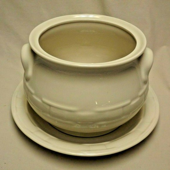 Longaberger Pottery Woven Traditions Heirloom Ivory Hostess Soup Tureen - Picture 4 of 12